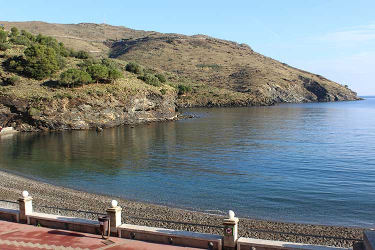 Platja de Portbou