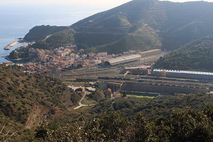 Vista de la estació de Portbou